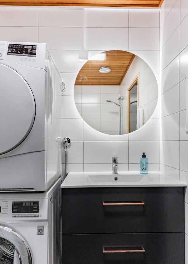 Arctic Holiday Apartments 1 로바니에미 외부 사진